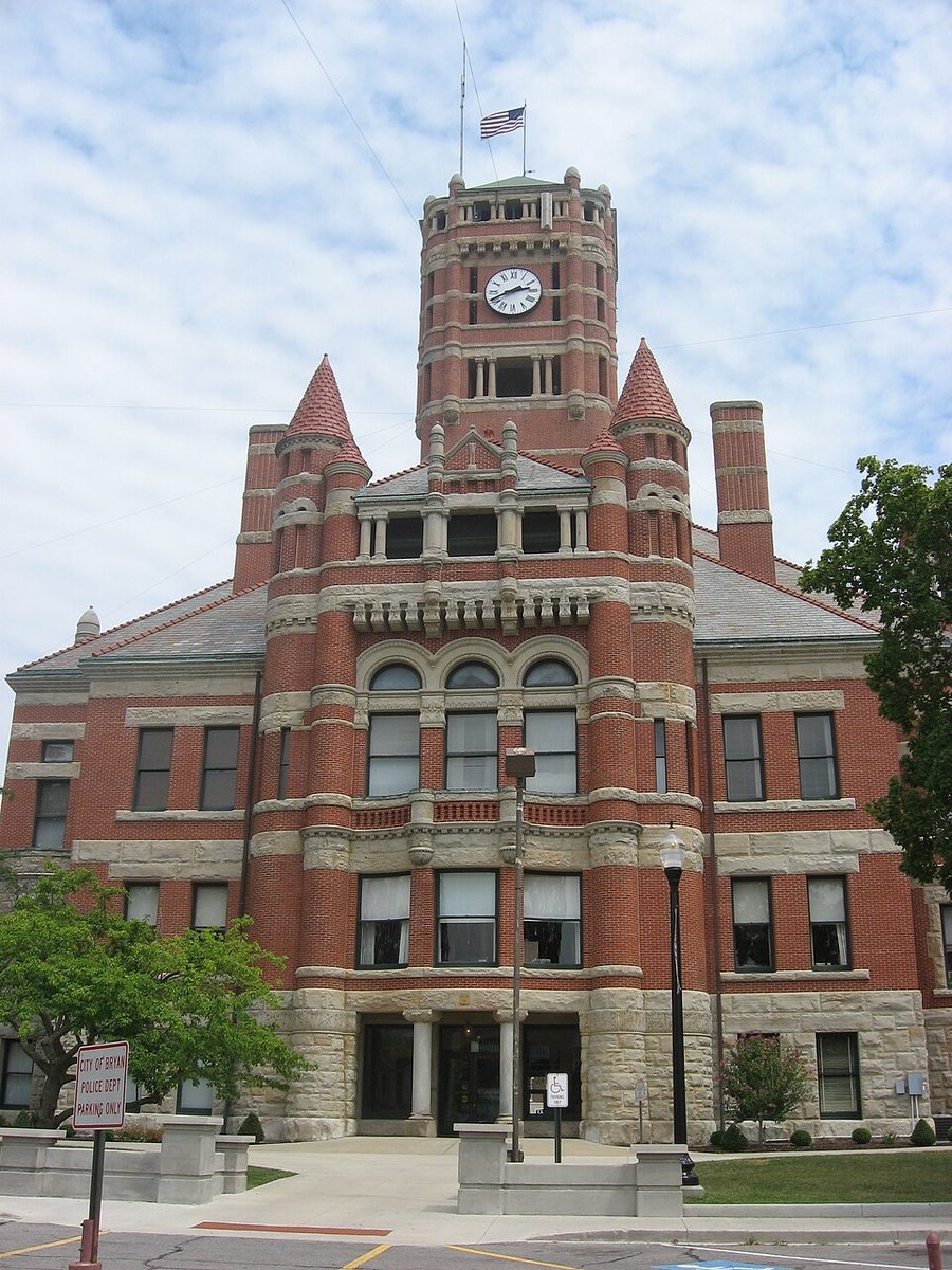 Bryan, OH - File:Williams County Courthouse in Bryan.jpg - Wikimedia Commons